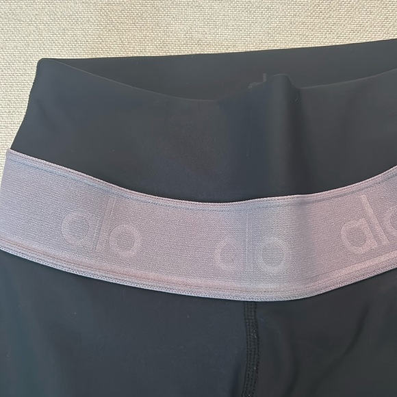 Alo Yoga Waistband Leggings - Picture 5 of 6